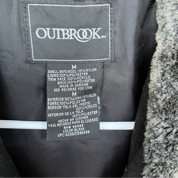 Sexy black wool jacket with belt and faux fur collar by Outbrook. size: medium - Picture 6 of 11